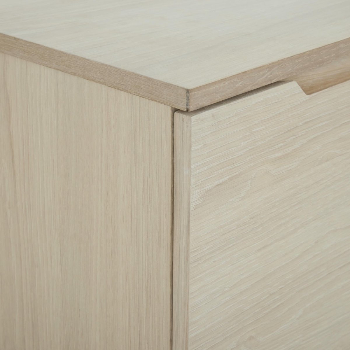 Sideboard mit 3 Türen - 213 cm breit - Eiche bianco